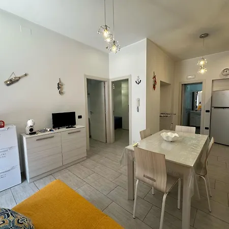 Delphin-apartment By Interhome